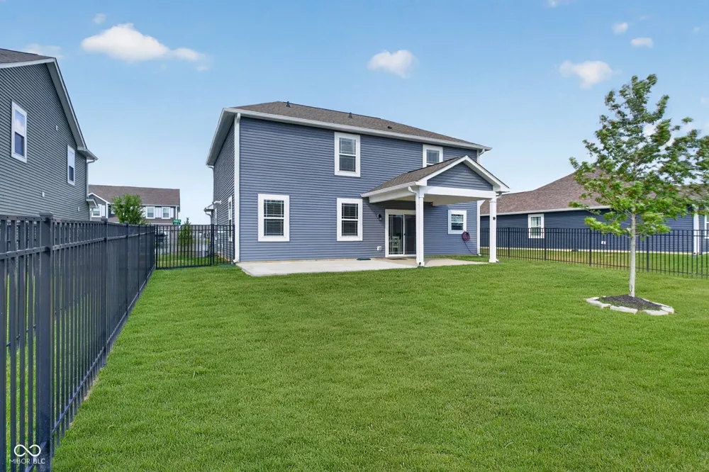 6885 Cardiff Drive McCordsville, IN 46055