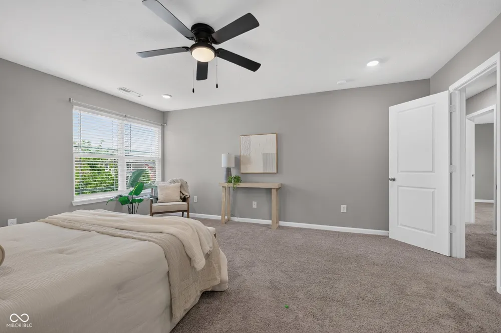 6885 Cardiff Drive McCordsville, IN 46055