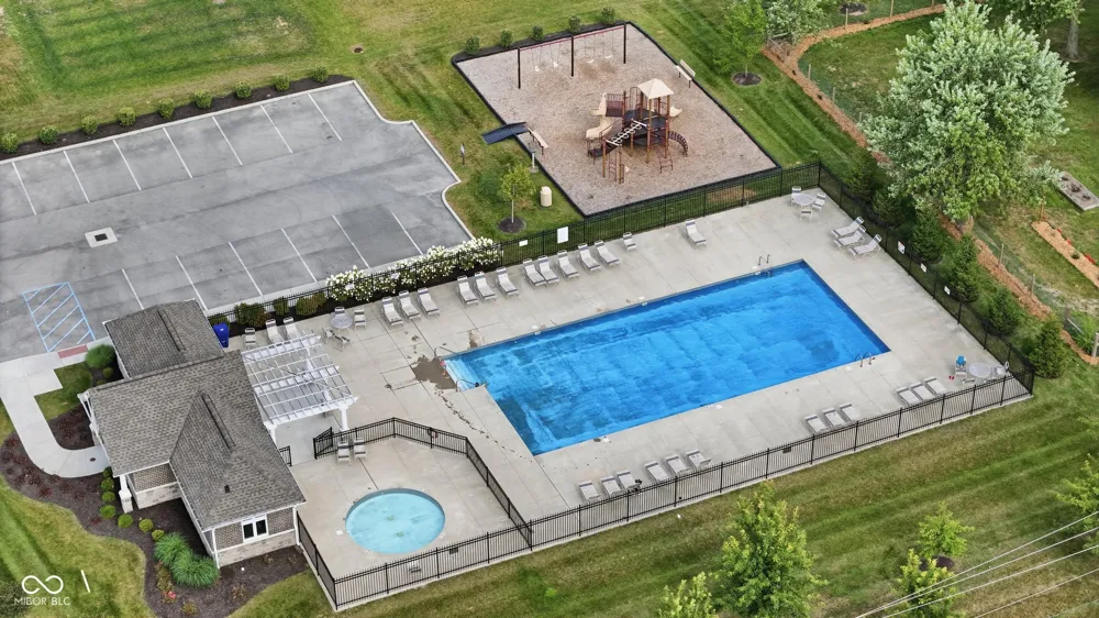 6885 Cardiff Drive McCordsville, IN 46055