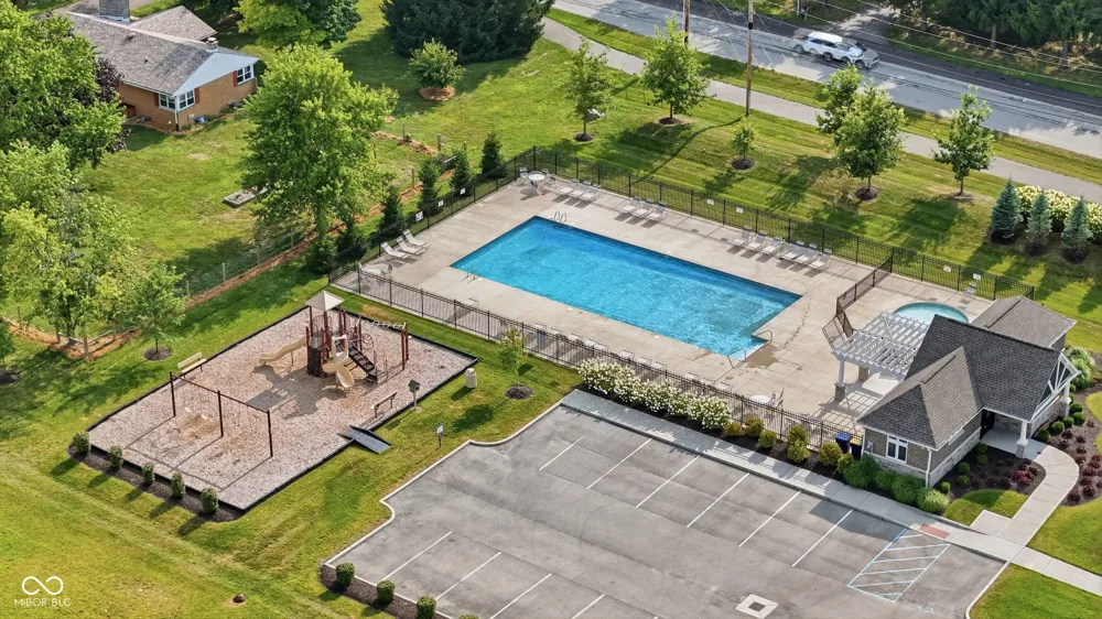 6885 Cardiff Drive McCordsville, IN 46055