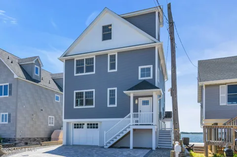 153 Shore Drive
