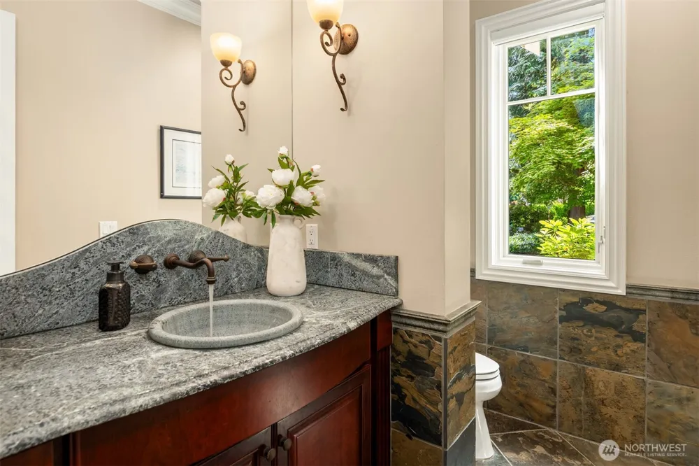 13266 NE 47th Street Bellevue, WA 98005