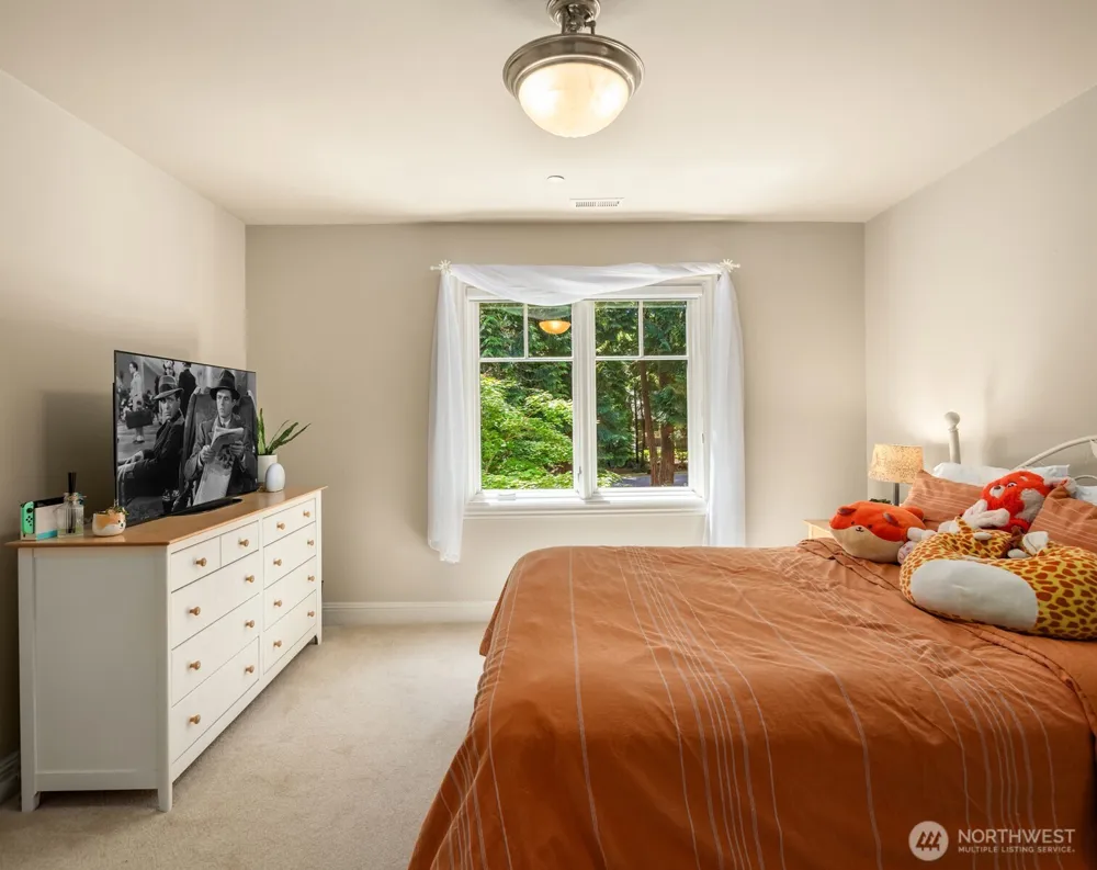 13266 NE 47th Street Bellevue, WA 98005