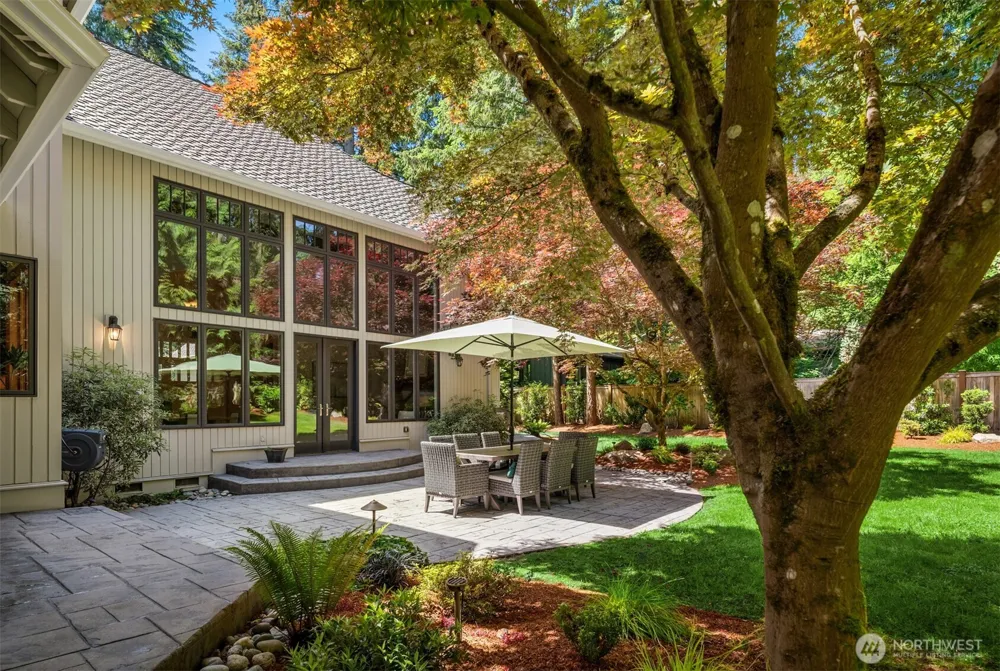 13266 NE 47th Street Bellevue, WA 98005