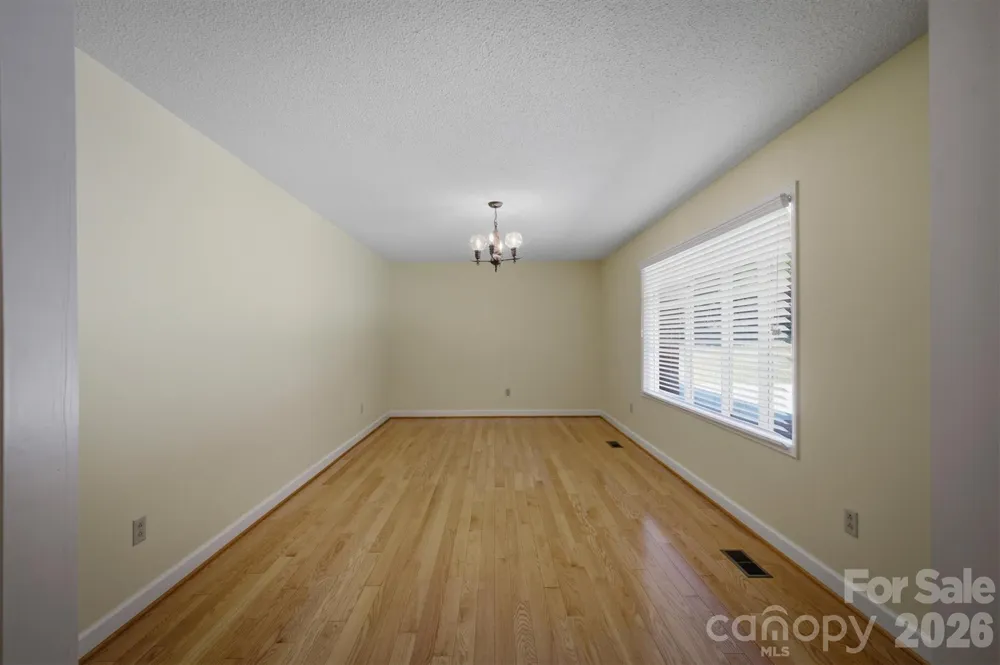 1208 35th Street Place NE #8 Conover, NC 28613