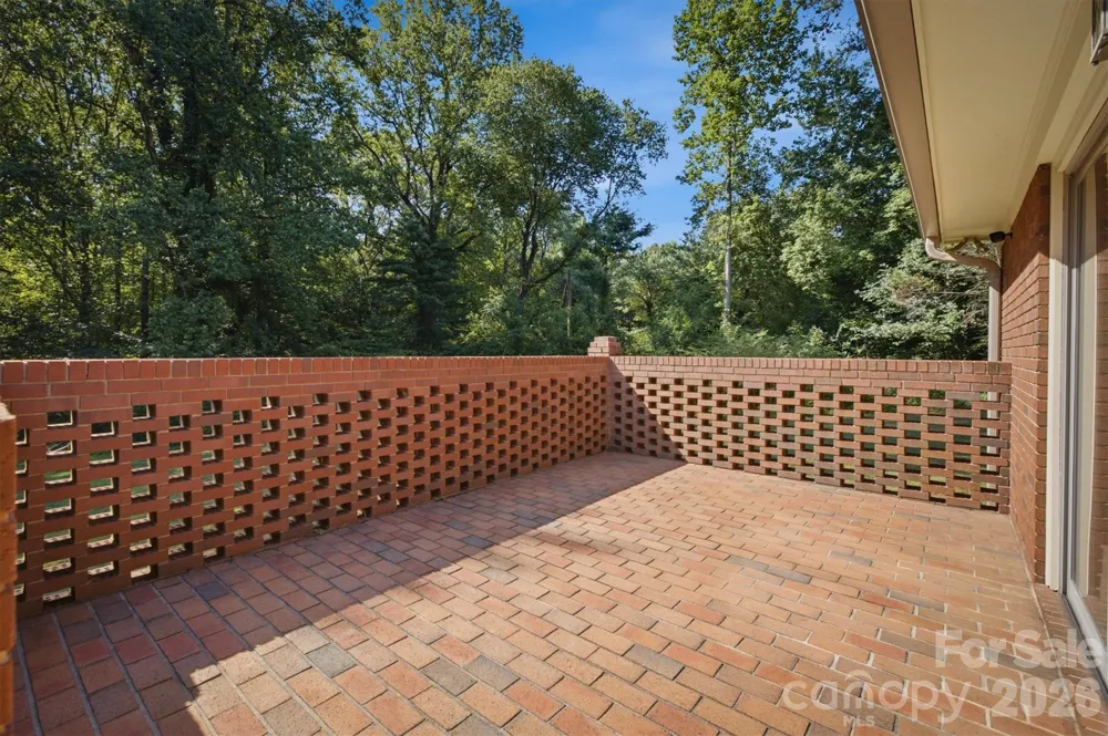 1208 35th Street Place NE #8 Conover, NC 28613