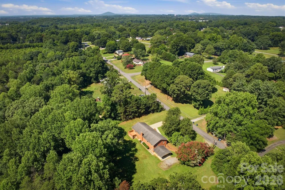 1208 35th Street Place NE #8 Conover, NC 28613