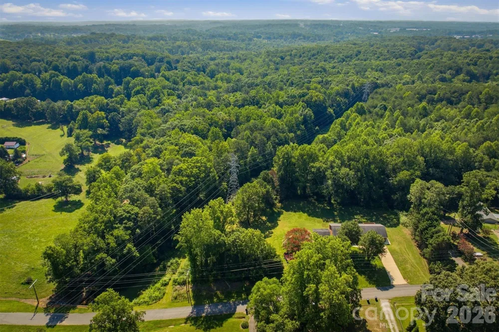 1208 35th Street Place NE #8 Conover, NC 28613