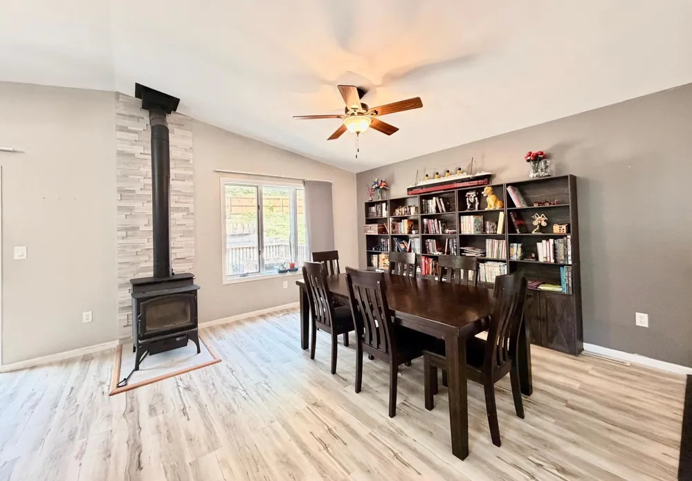 1560 Wabasha Avenue Saint Charles, MN 55972