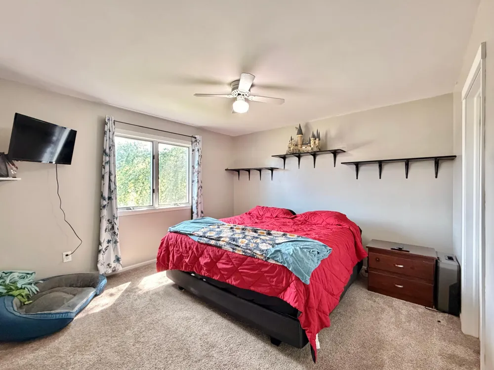 1560 Wabasha Avenue Saint Charles, MN 55972