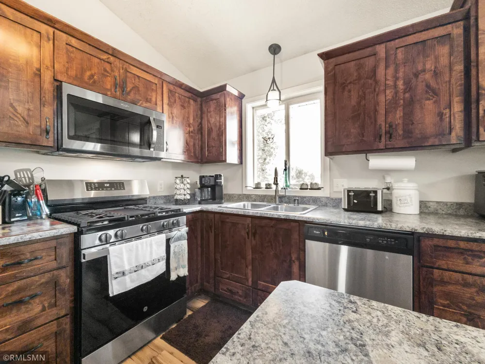 759 Park Brook Road NW Isanti, MN 55040