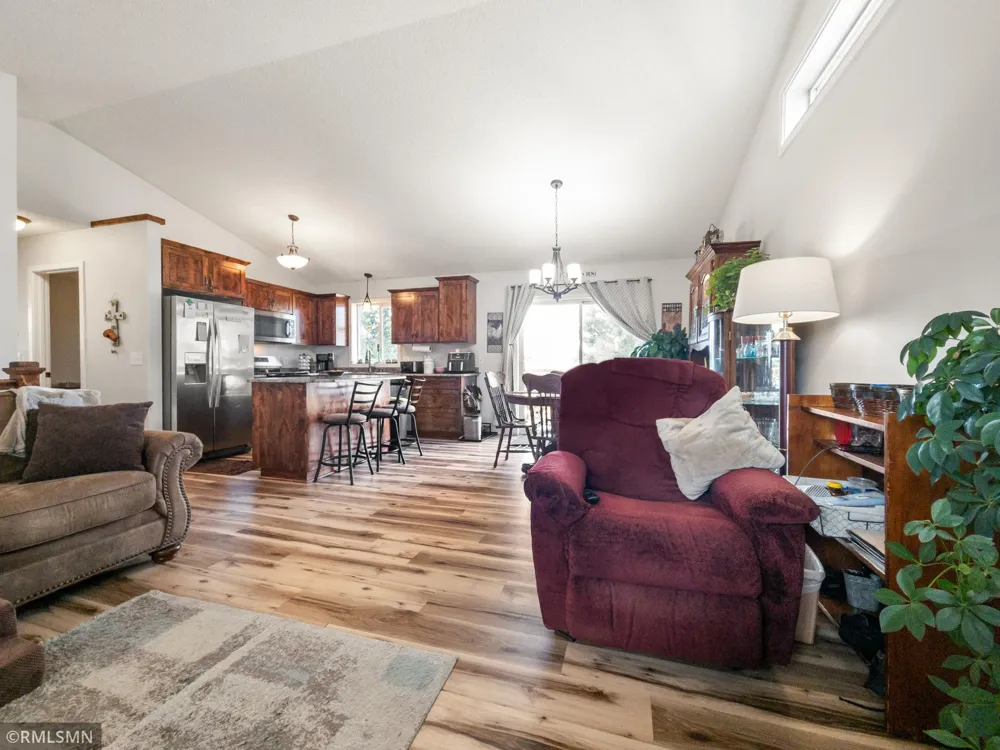 759 Park Brook Road NW Isanti, MN 55040