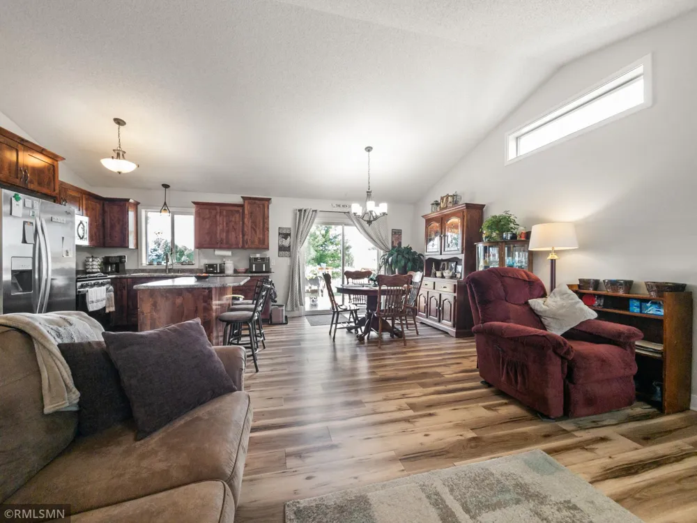759 Park Brook Road NW Isanti, MN 55040
