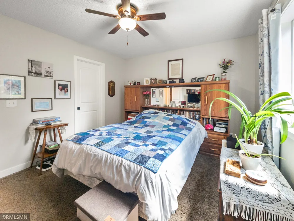 759 Park Brook Road NW Isanti, MN 55040