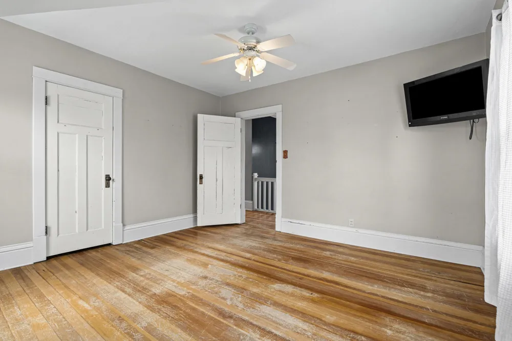 104 2nd Avenue SW Spring Grove, MN 55974
