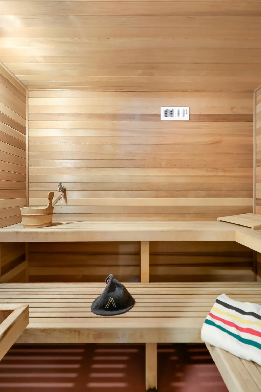 525 Navajo Road W Medina, MN 55340