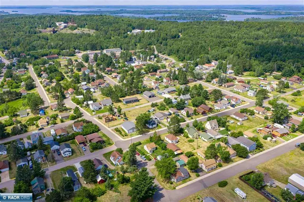 49 Gordon Street Soudan, MN 55782