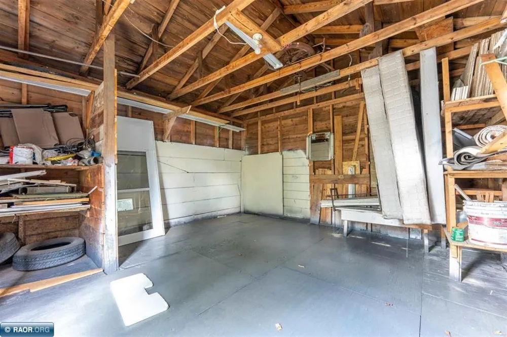 49 Gordon Street Soudan, MN 55782