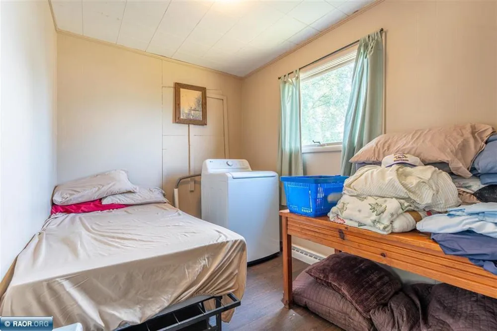 49 Gordon Street Soudan, MN 55782