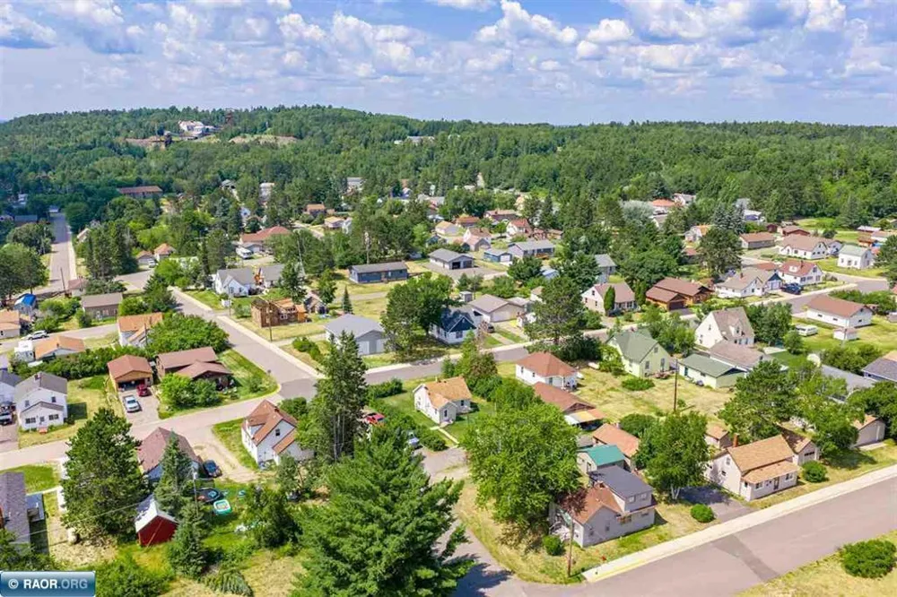 49 Gordon Street Soudan, MN 55782