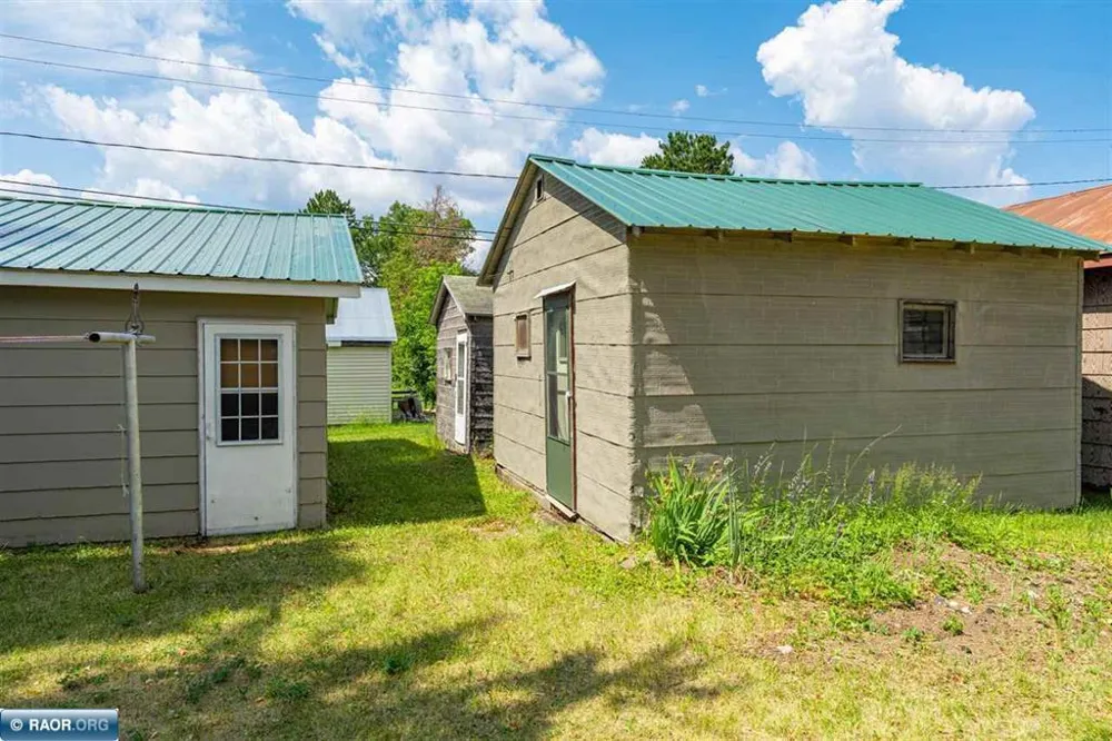 49 Gordon Street Soudan, MN 55782