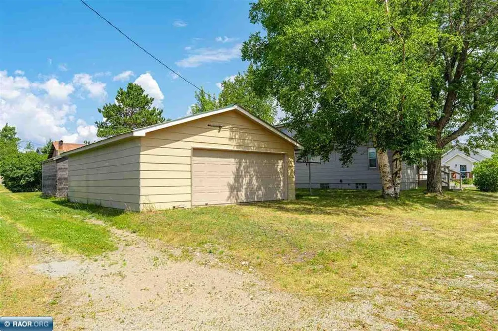 49 Gordon Street Soudan, MN 55782