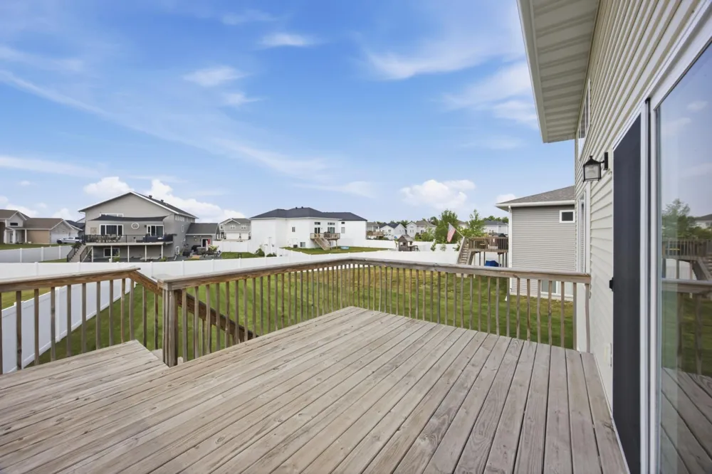 810 Albert Drive W West Fargo, ND 58078