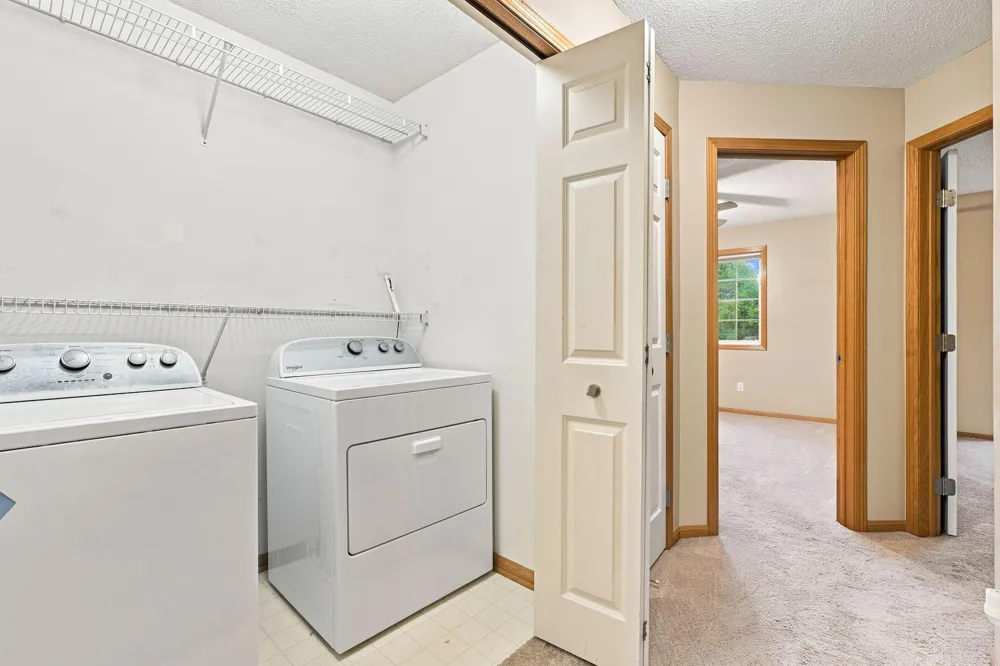 1863 Riverwood Drive #14 Burnsville, MN 55337