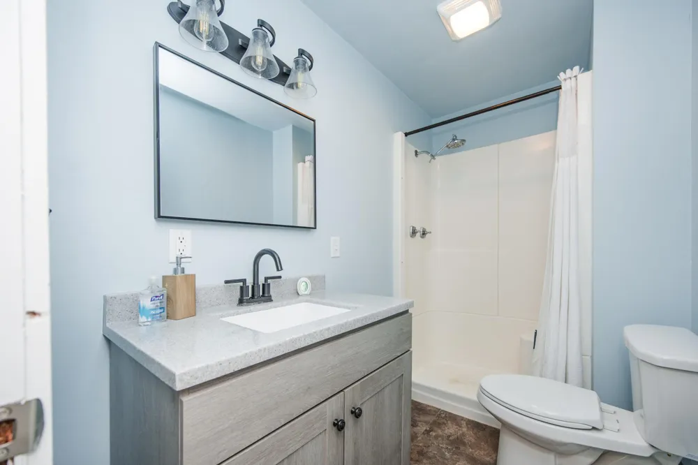 1104 W Lake Drive Detroit Lakes, MN 56501