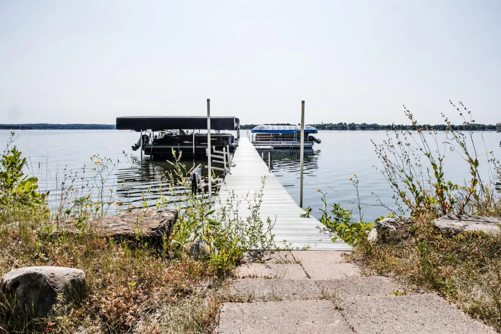 1104 W Lake Drive Detroit Lakes, MN 56501
