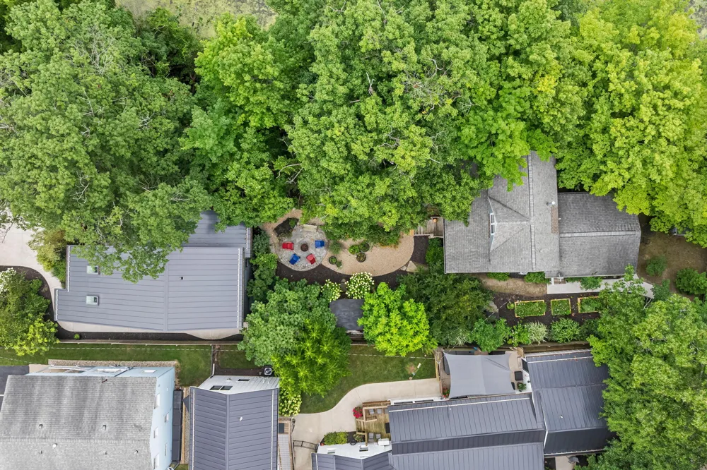 790 Simonson Drive Saugatuck, MI 49453