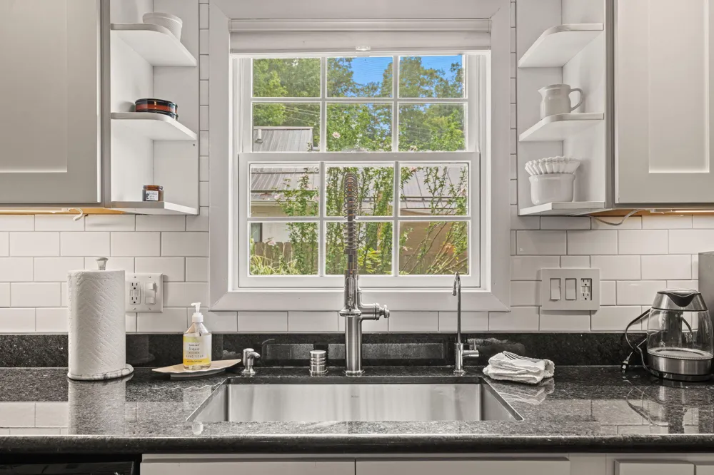 790 Simonson Drive Saugatuck, MI 49453
