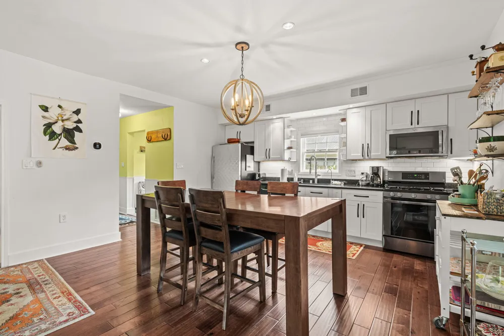 790 Simonson Drive Saugatuck, MI 49453