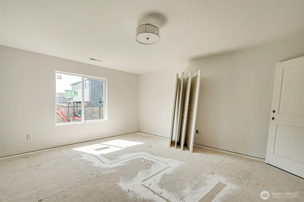 2016 Henderson Way Longview, WA 98632