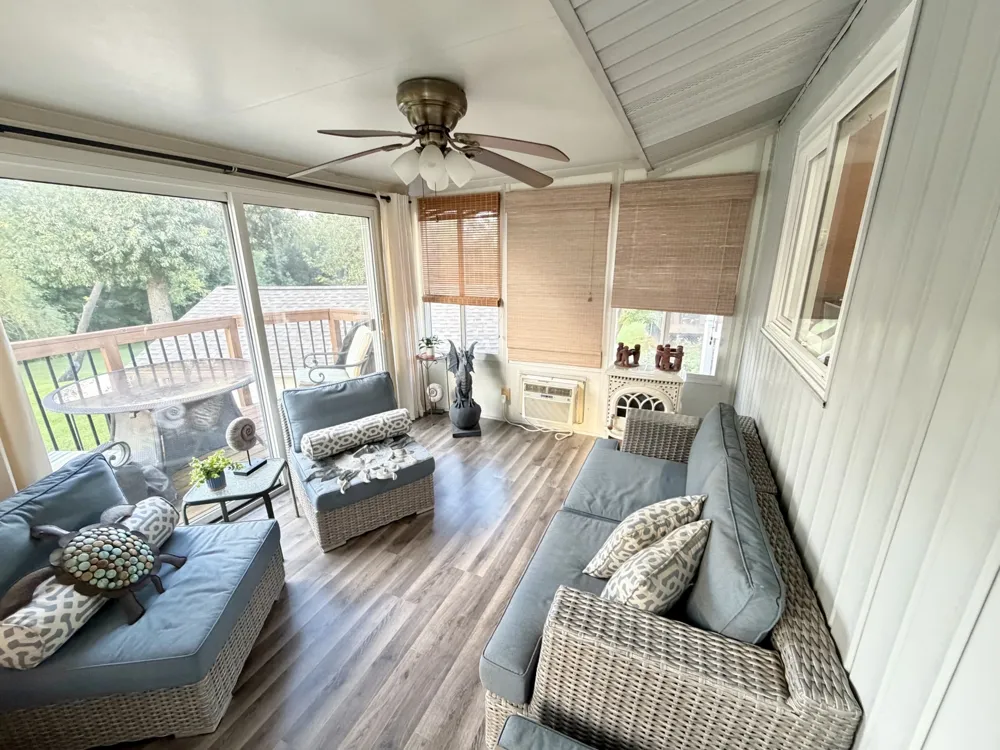 233 Twin Hill Dr Greenville, KY 42345