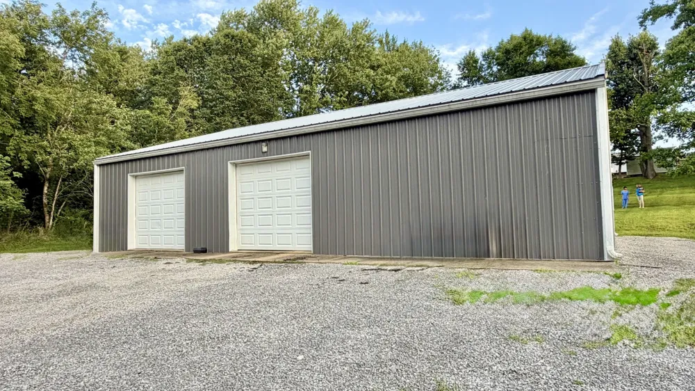233 Twin Hill Dr Greenville, KY 42345