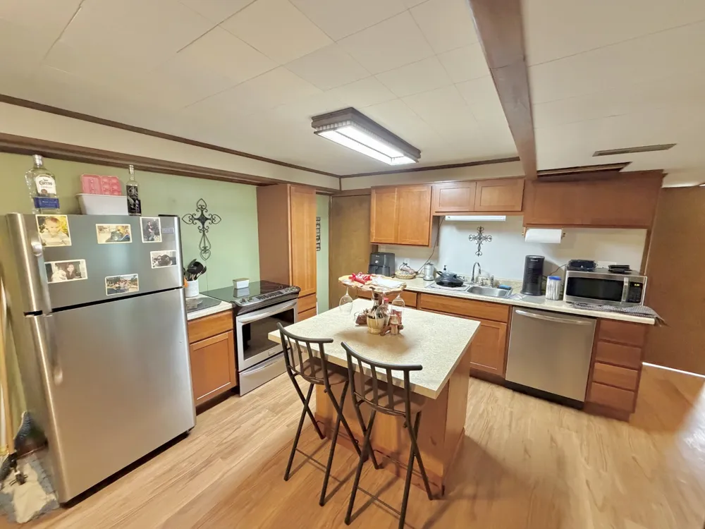 233 Twin Hill Dr Greenville, KY 42345