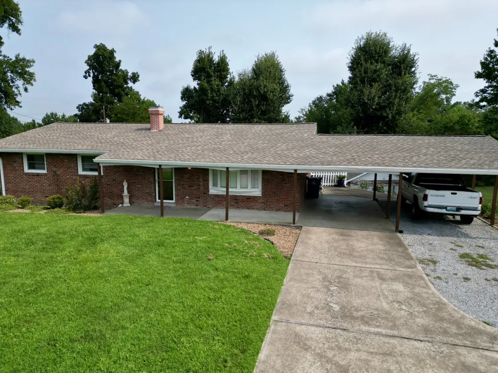 233 Twin Hill Dr Greenville, KY 42345