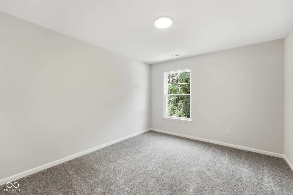 7216 Jackson Drive Cumberland, IN 46229