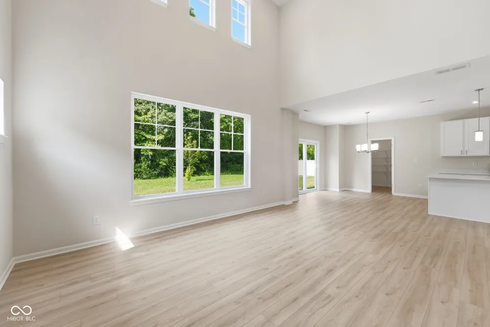 7216 Jackson Drive Cumberland, IN 46229