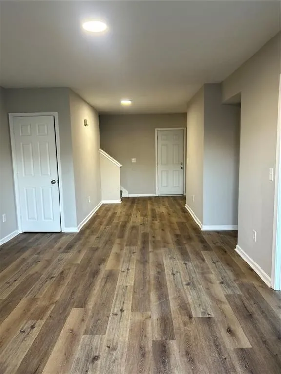 941 Old Mill Point #B Monroe, GA 30655