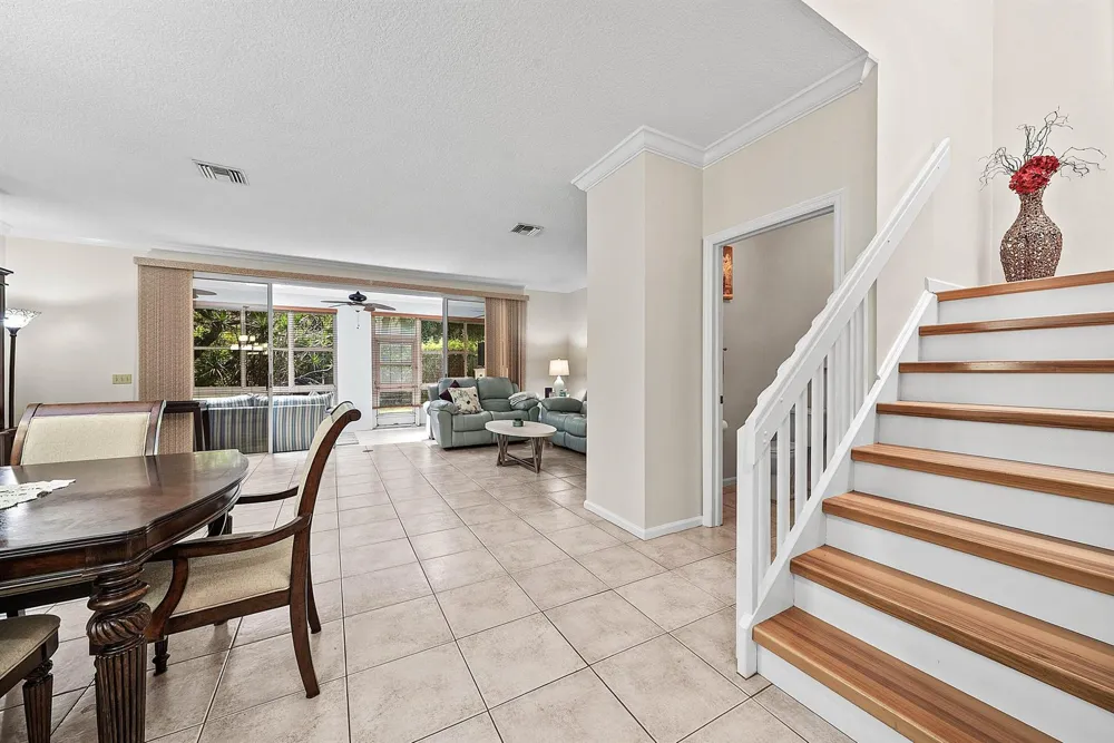 6757 Via Regina Boca Raton, FL 33433