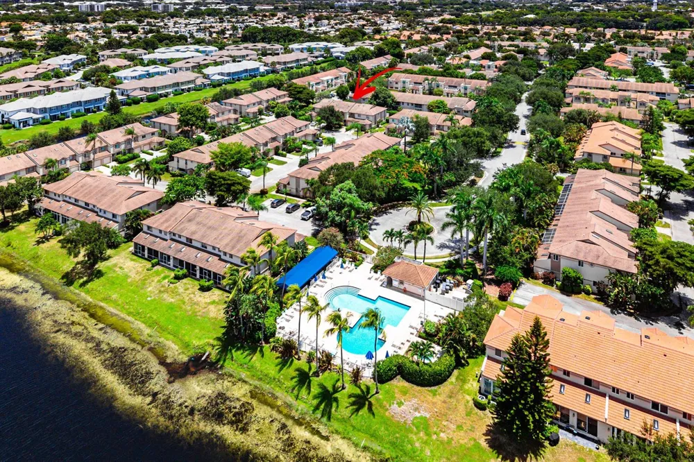 6757 Via Regina Boca Raton, FL 33433