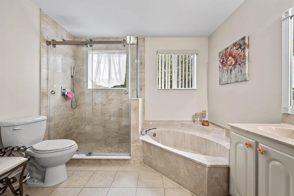 6757 Via Regina Boca Raton, FL 33433
