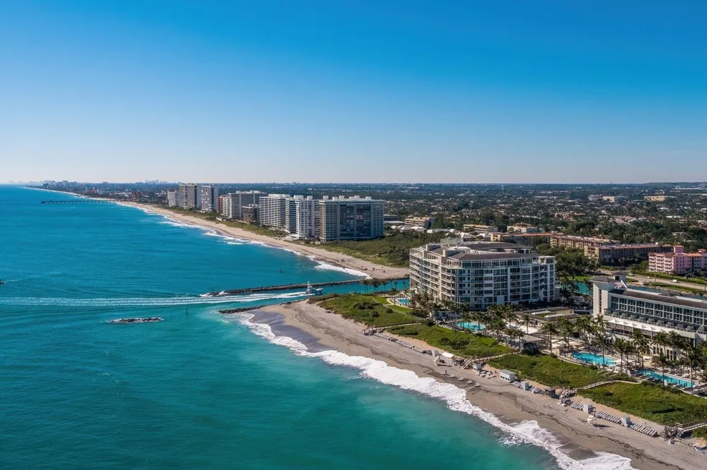6757 Via Regina Boca Raton, FL 33433