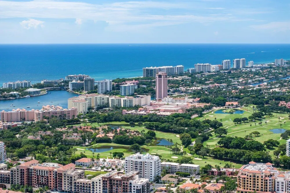 6757 Via Regina Boca Raton, FL 33433