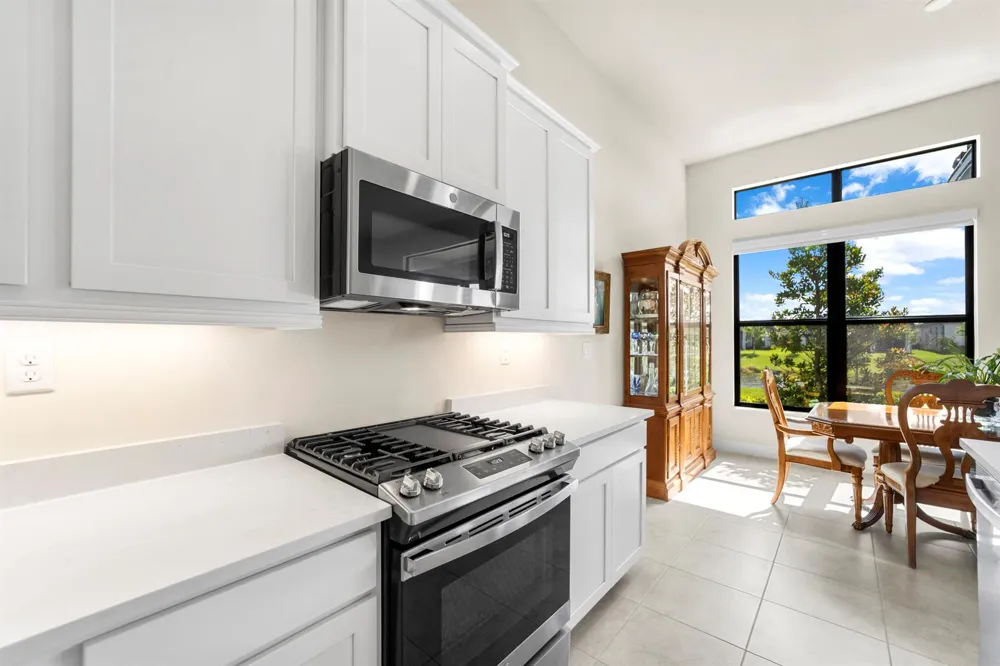 8098 LIBERTY WAY Parkland, FL 33067