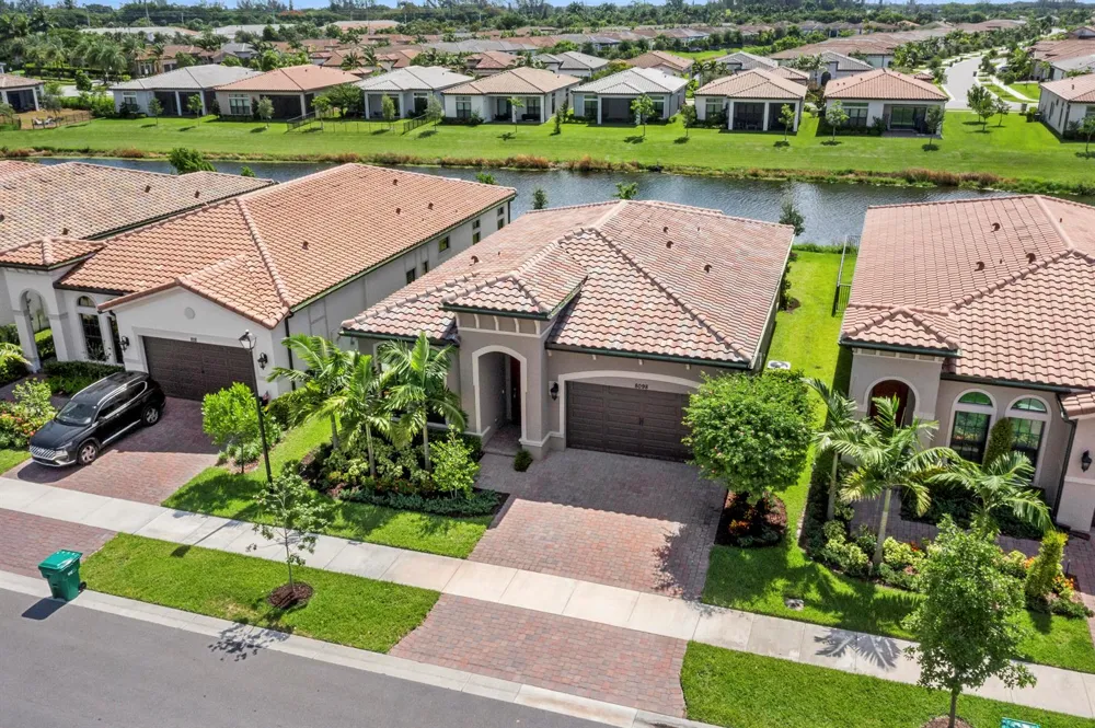8098 LIBERTY WAY Parkland, FL 33067