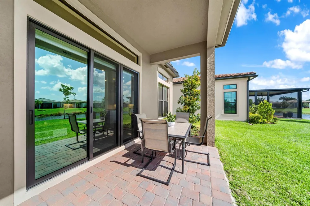 8098 LIBERTY WAY Parkland, FL 33067
