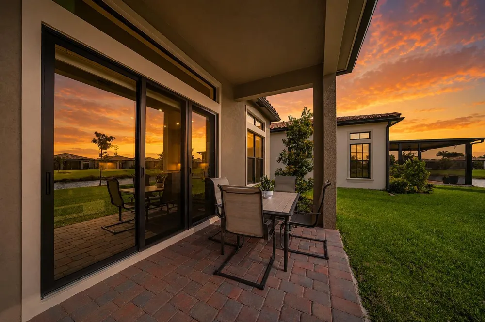 8098 LIBERTY WAY Parkland, FL 33067